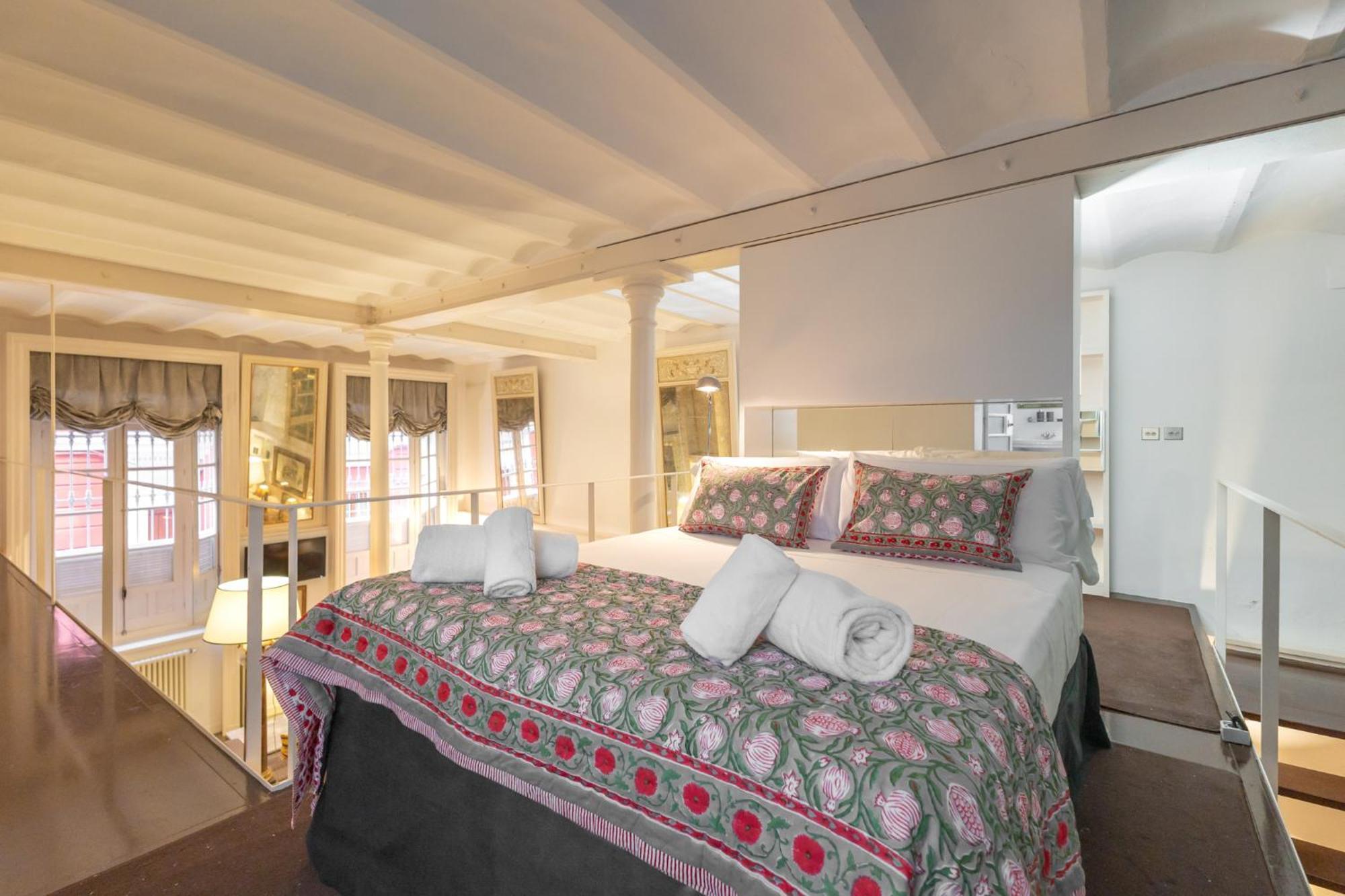 New! Ohliving Becquer House *